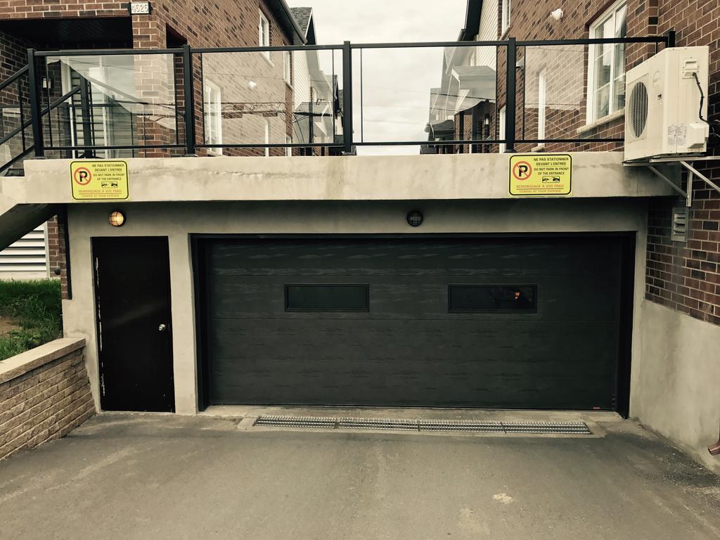 Luxury Two Story Villa Unit D 拉瓦尔 外观 照片